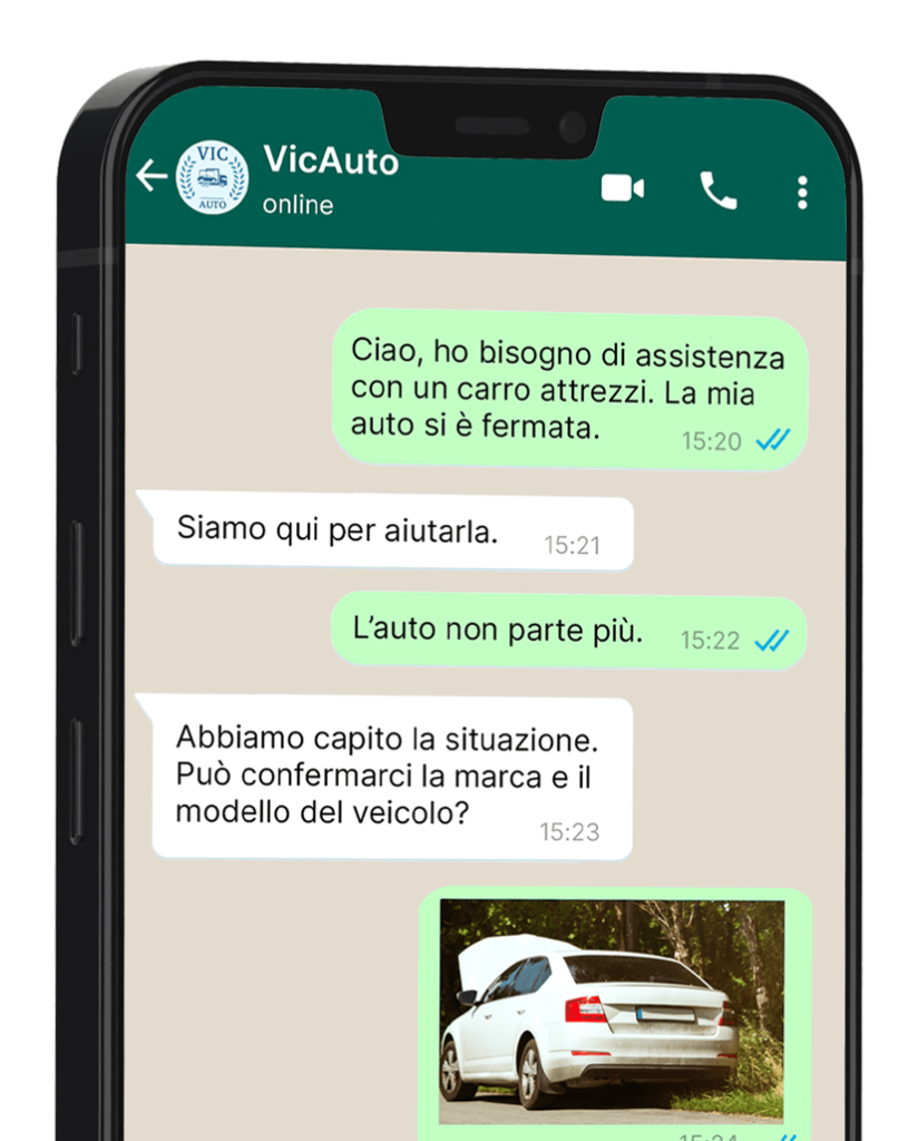 messaggio chat whatsapp con vicauto soccorso stradale sul telefono
